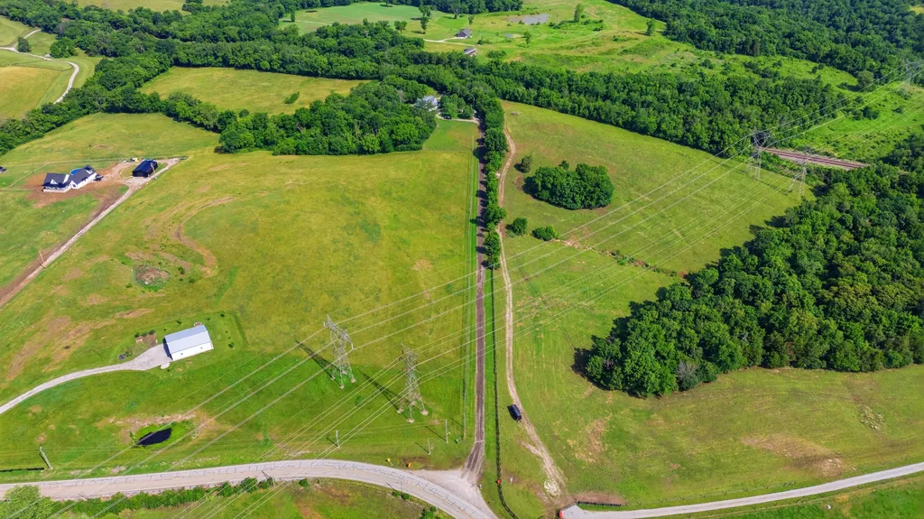 2601 High Bridge Road Wilmore KY 40390