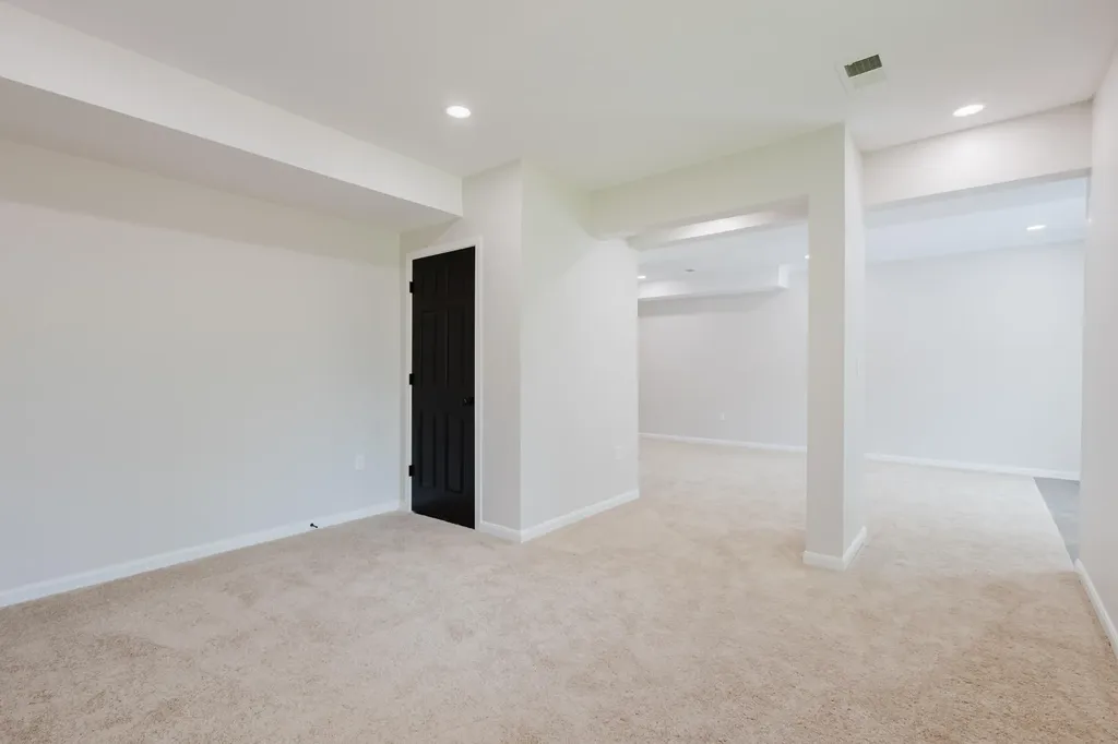 3052 Roundway Down Lane Lexington KY 40509