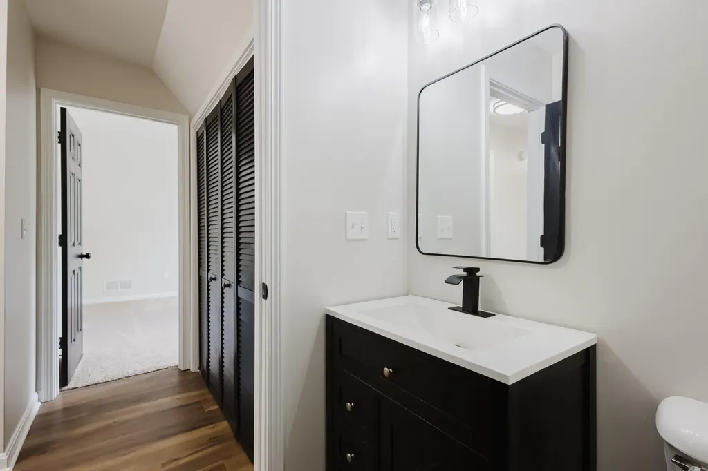 3052 Roundway Down Lane Lexington KY 40509