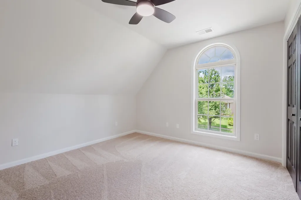 3052 Roundway Down Lane Lexington KY 40509