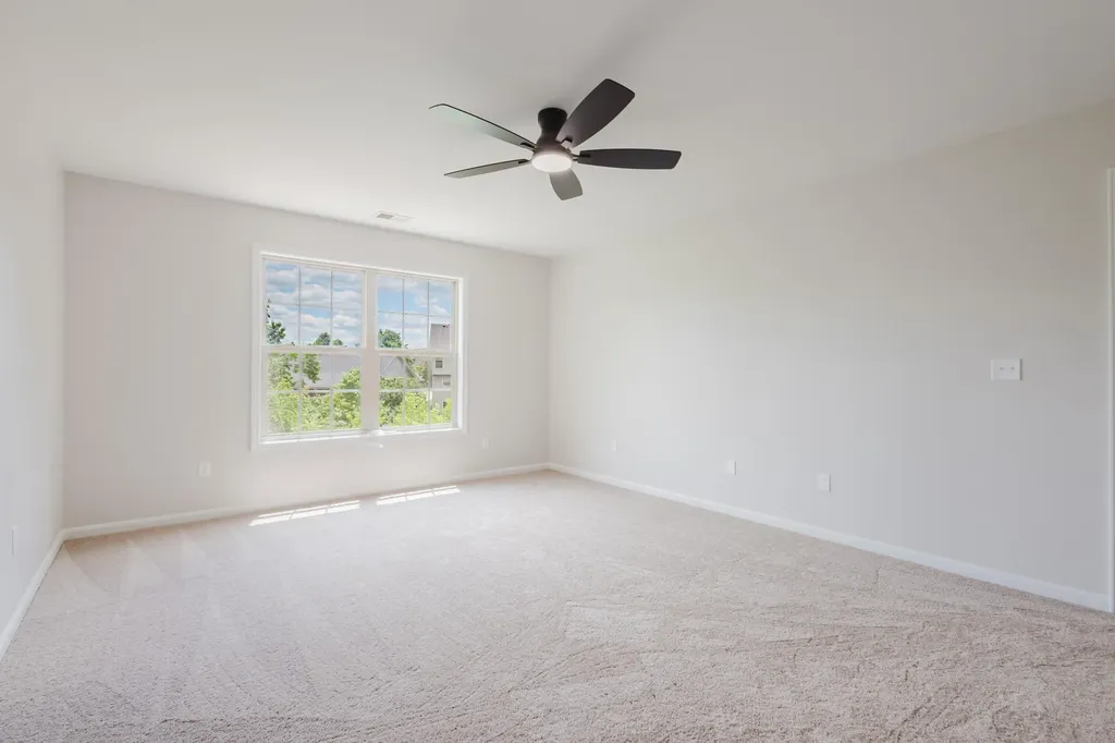 3052 Roundway Down Lane Lexington KY 40509