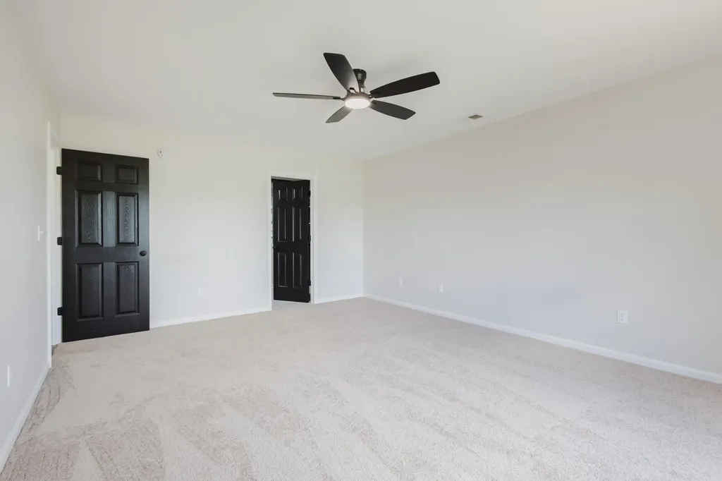 3052 Roundway Down Lane Lexington KY 40509