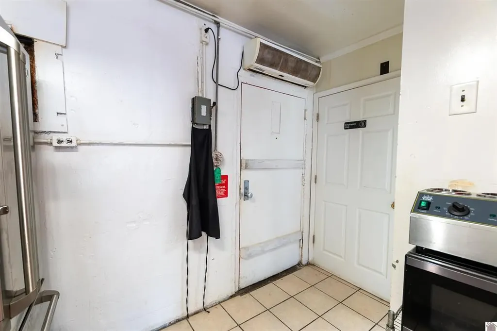 426 E Adair Street Smithland KY 42081