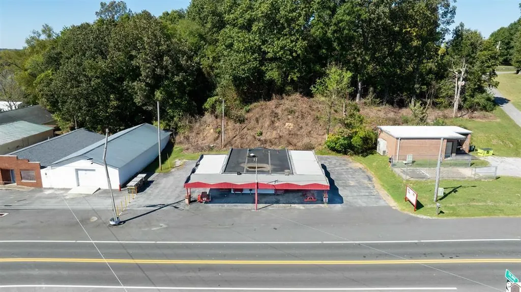 426 E Adair Street Smithland KY 42081