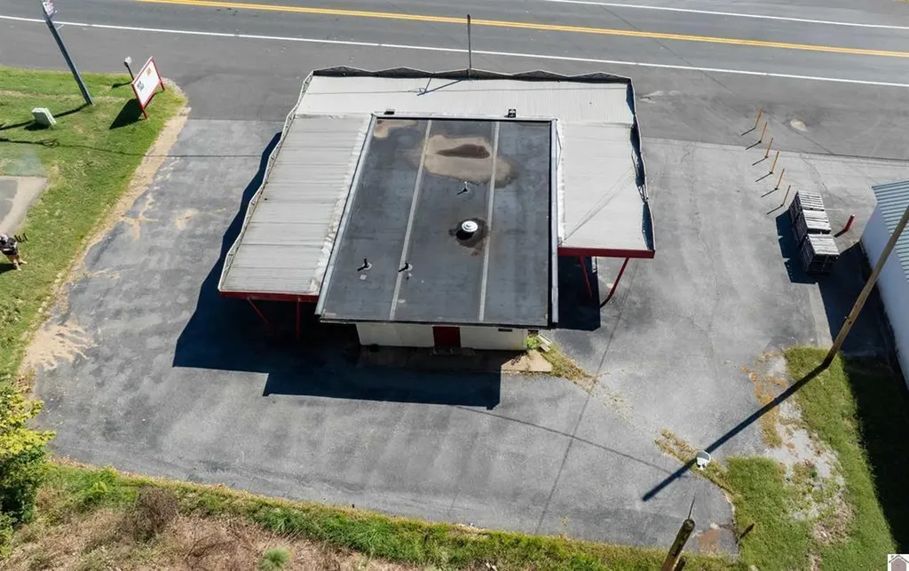 426 E Adair Street Smithland KY 42081