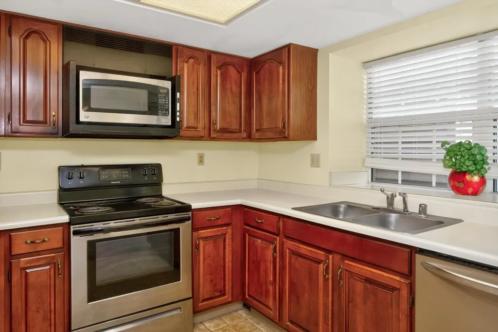 541 W Short Street Lexington KY 40507