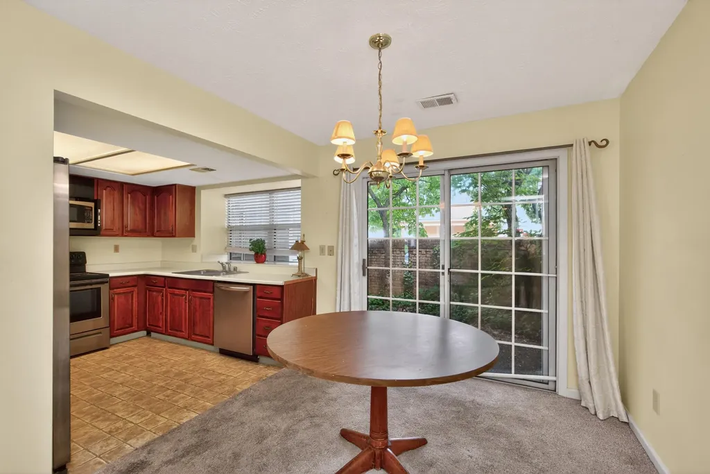 541 W Short Street Lexington KY 40507