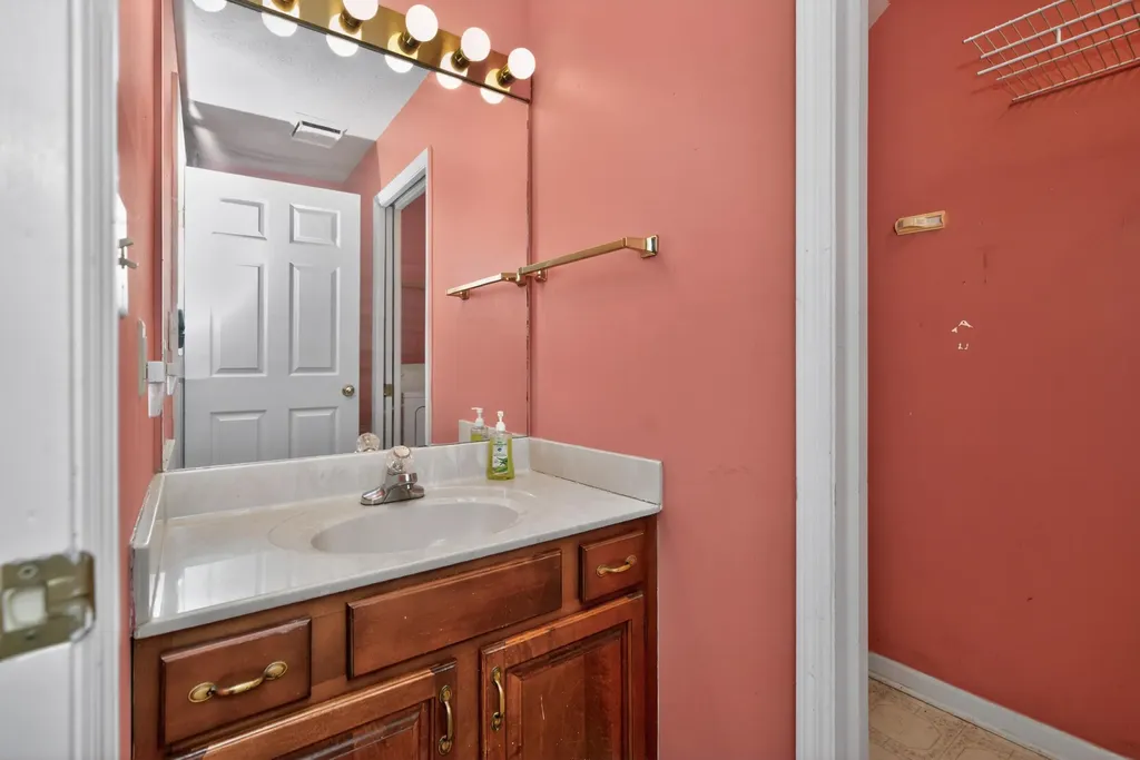 541 W Short Street Lexington KY 40507