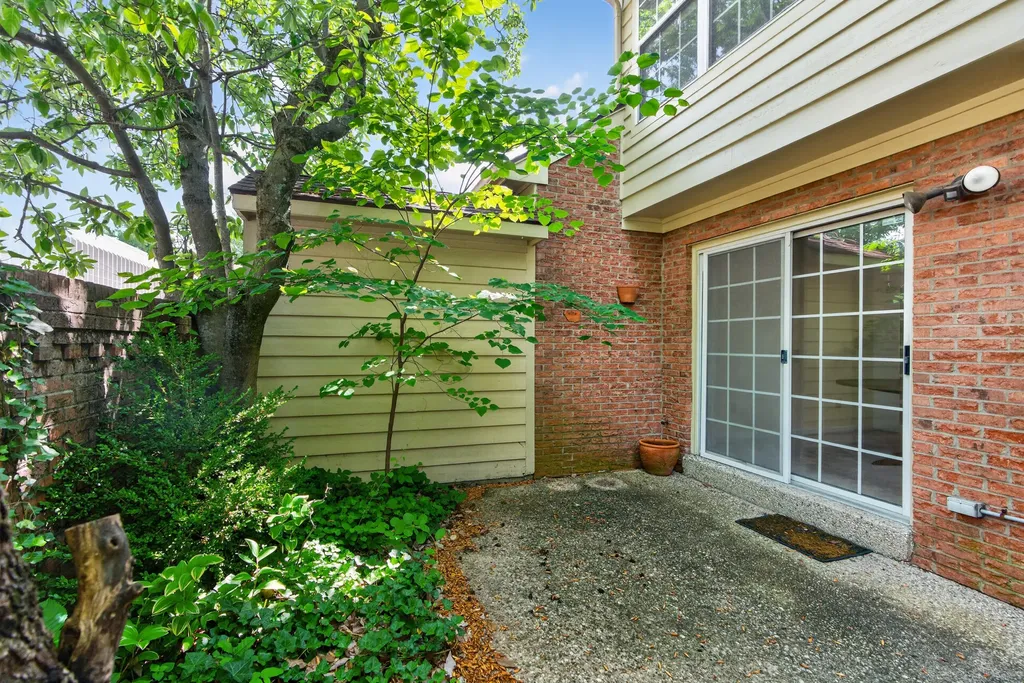 541 W Short Street Lexington KY 40507
