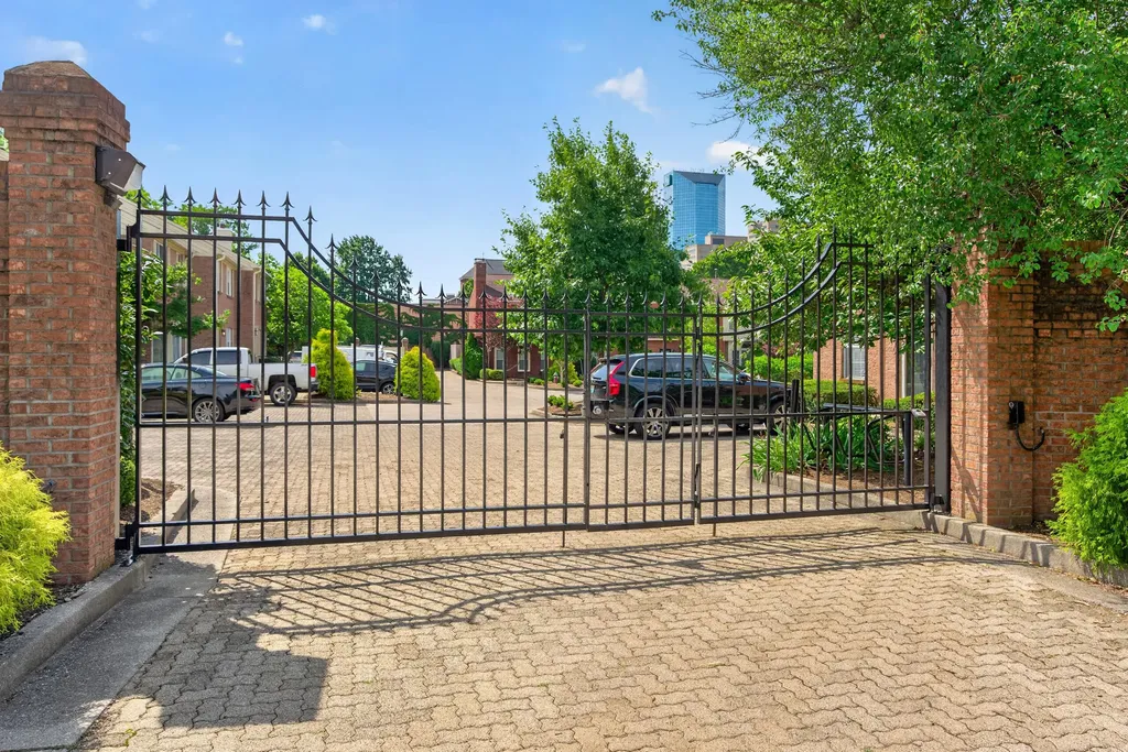 541 W Short Street Lexington KY 40507