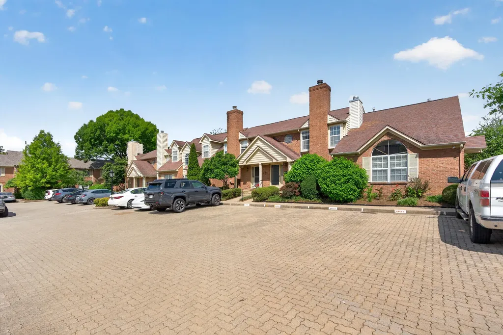 541 W Short Street Lexington KY 40507
