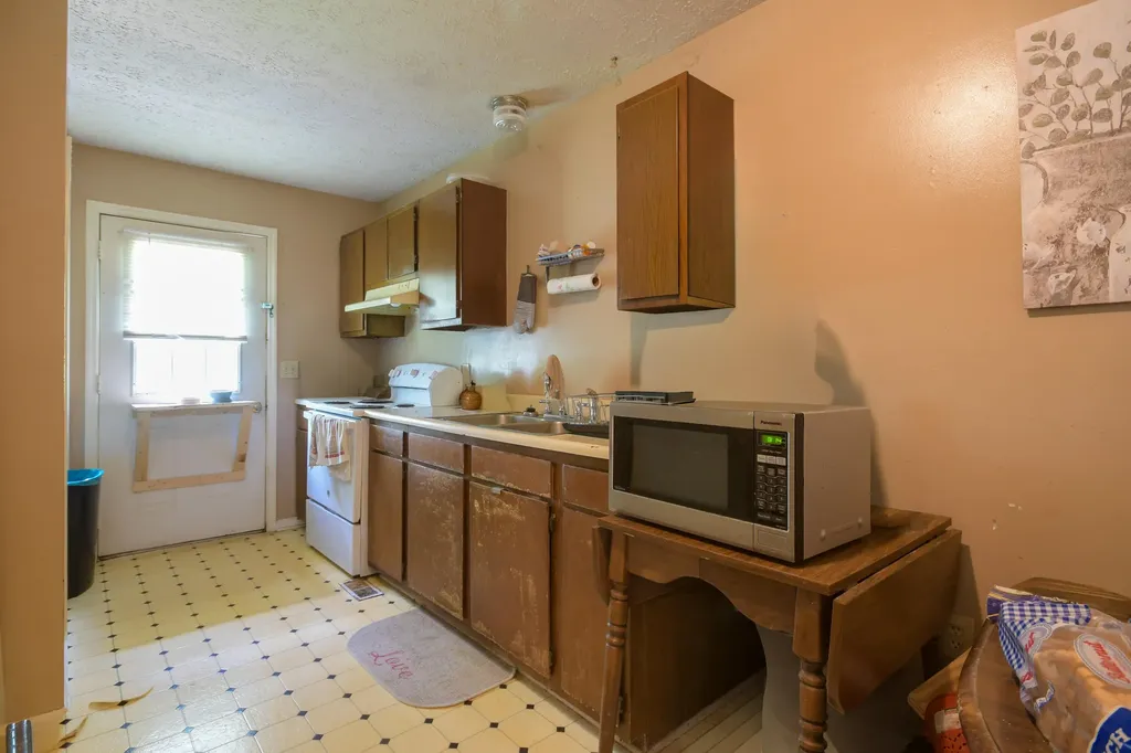 520 N Magnolia Drive Mt Sterling KY 40353
