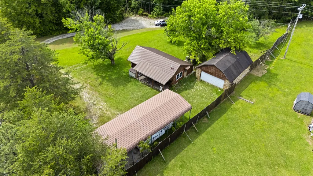 10310 Kentucky 1274 Wellington KY 40387