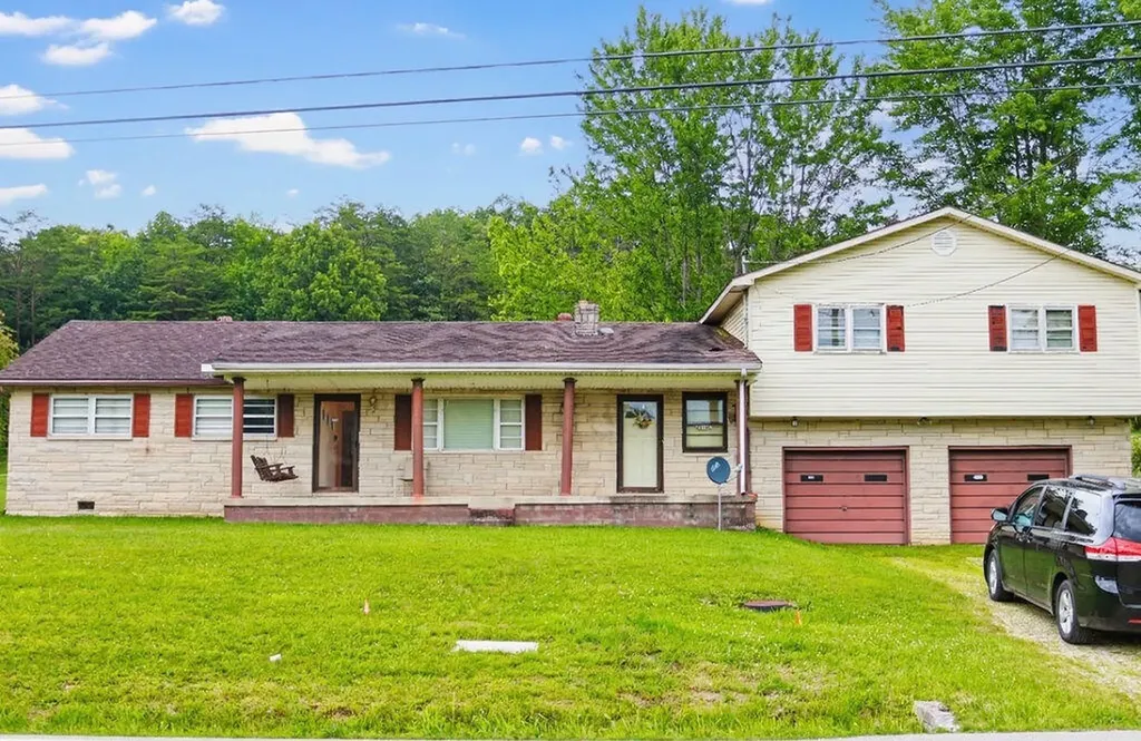 2510 Morris Creek Road Stanton KY 40380