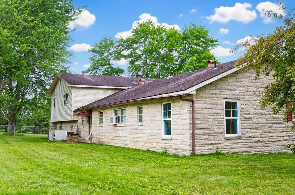 2510 Morris Creek Road Stanton KY 40380