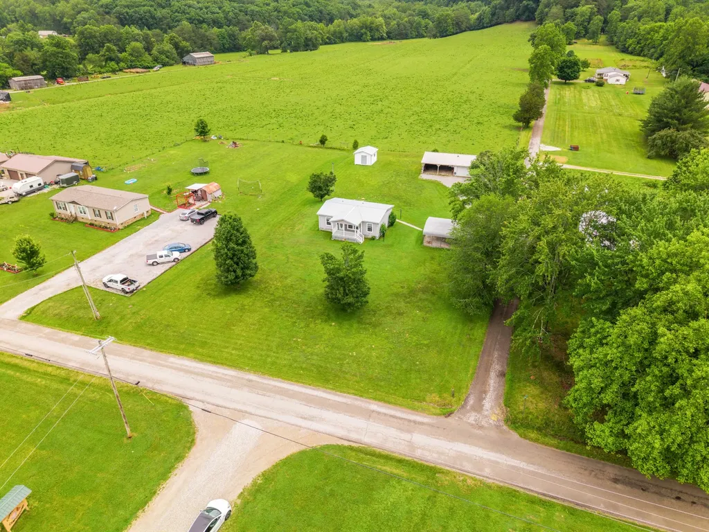 23 Astor Lane Crab Orchard KY 40419
