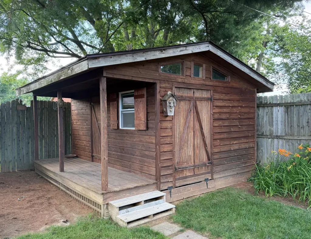 124 Yorkshire Court Versailles KY 40383