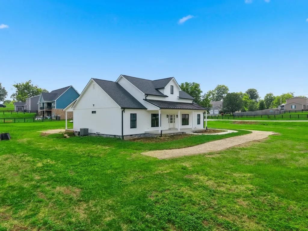 100 Kirk Drive Nicholasville KY 40356