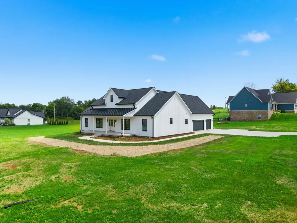 100 Kirk Drive Nicholasville KY 40356