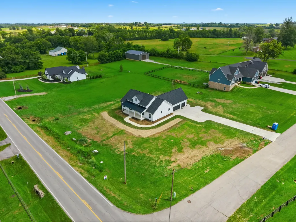 100 Kirk Drive Nicholasville KY 40356