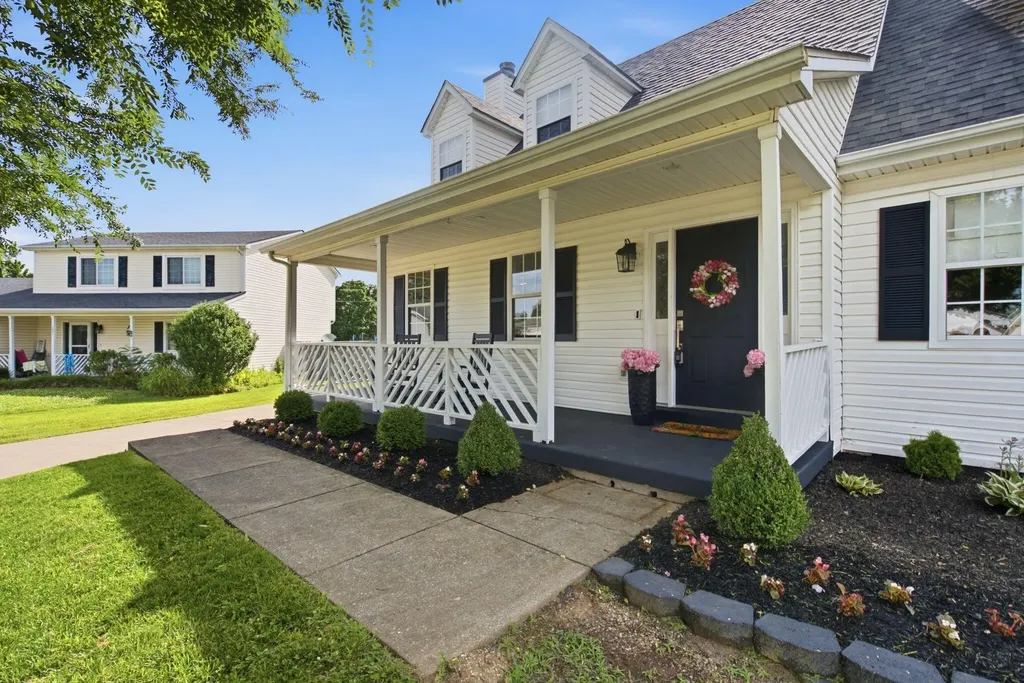 125 Mint Lane Nicholasville KY 40356