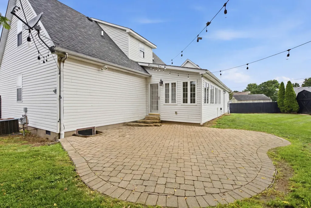 125 Mint Lane Nicholasville KY 40356