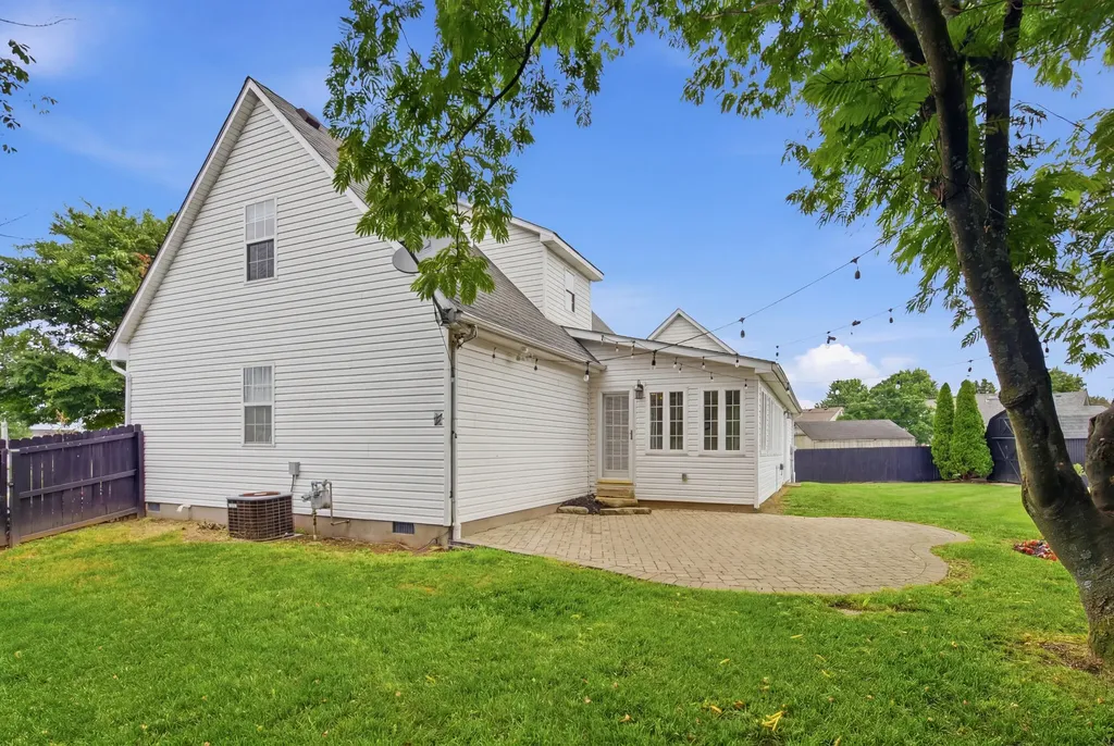 125 Mint Lane Nicholasville KY 40356