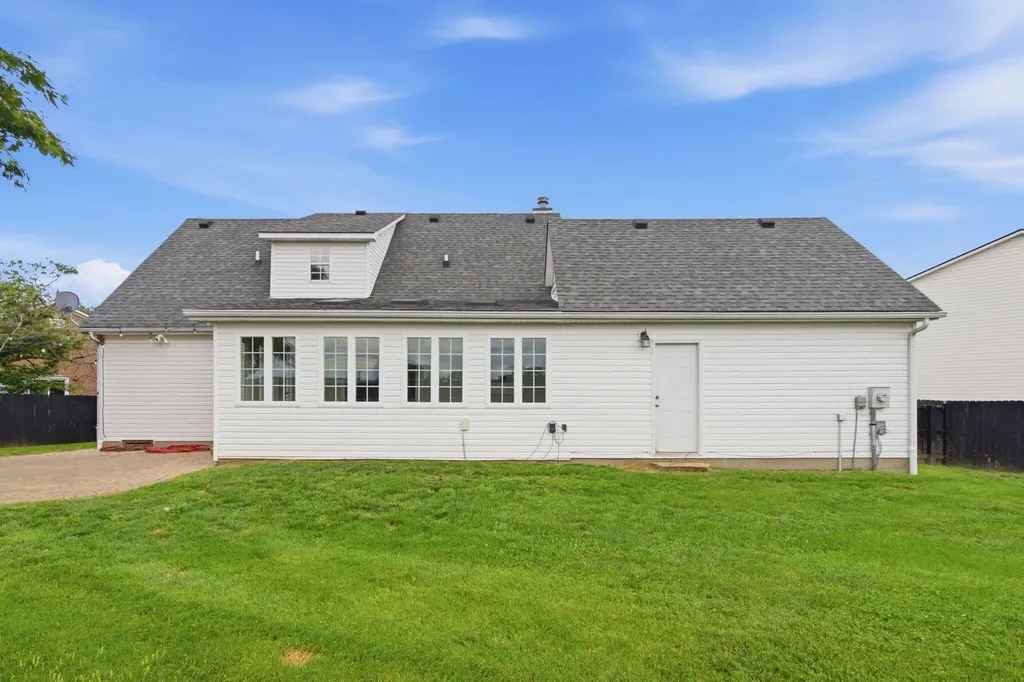 125 Mint Lane Nicholasville KY 40356