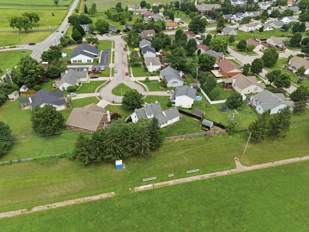 125 Mint Lane Nicholasville KY 40356
