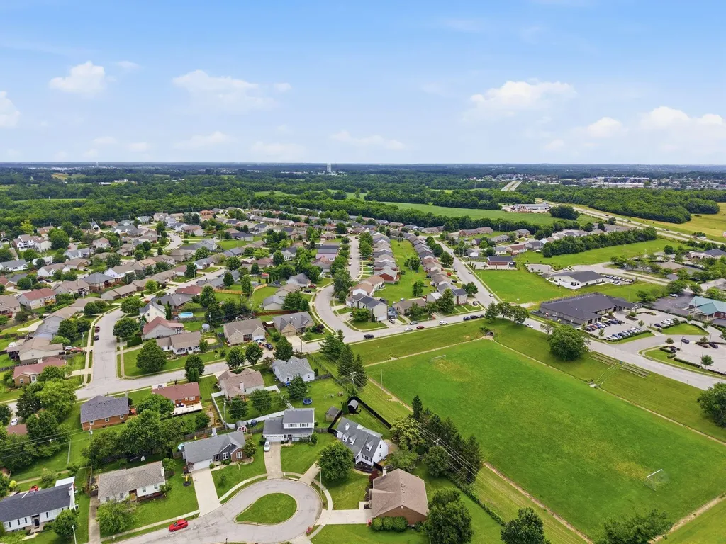 125 Mint Lane Nicholasville KY 40356