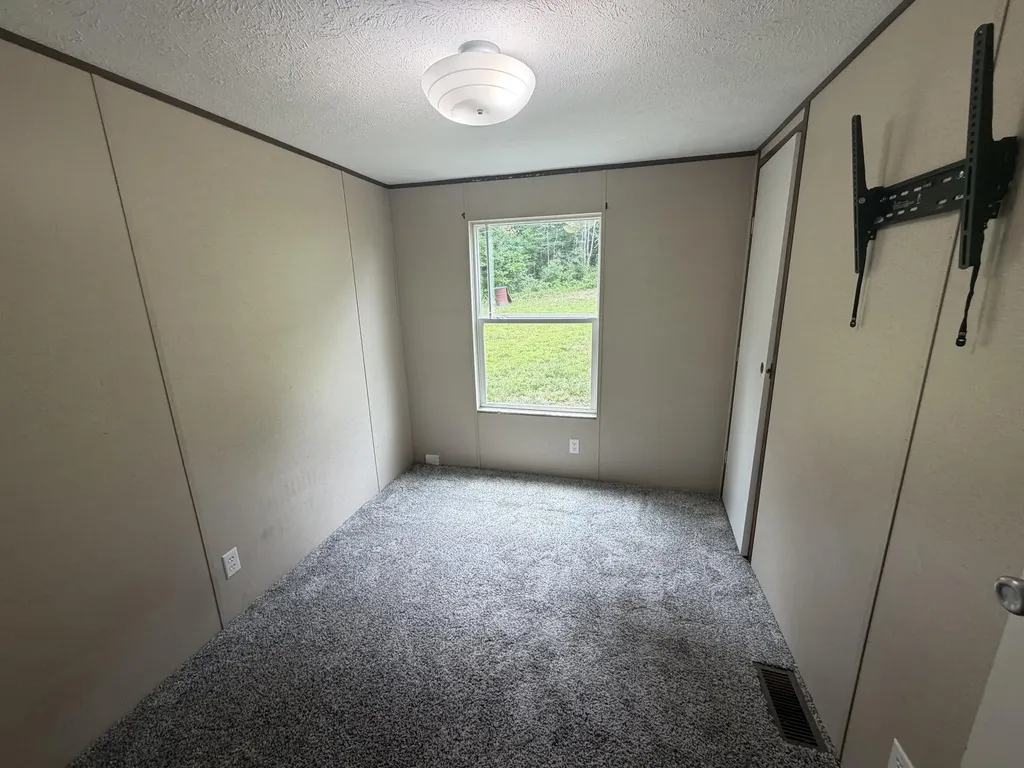 22 Patricia Lane Corbin KY 40701
