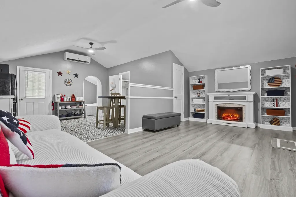 87 White Oak Lane Morehead KY 40351