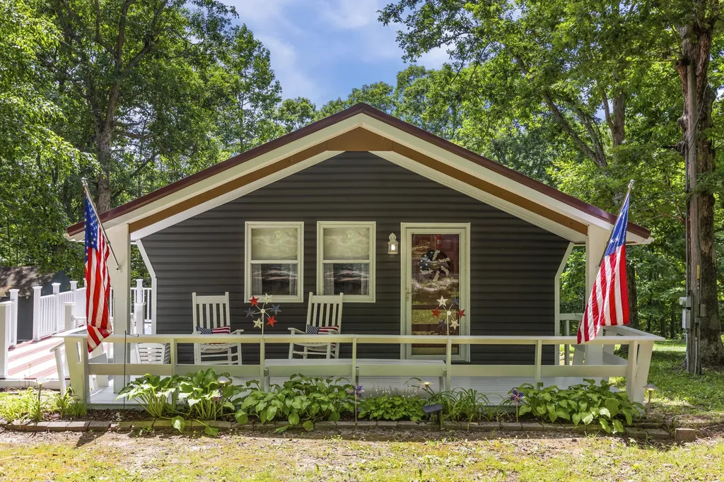 87 White Oak Lane Morehead KY 40351