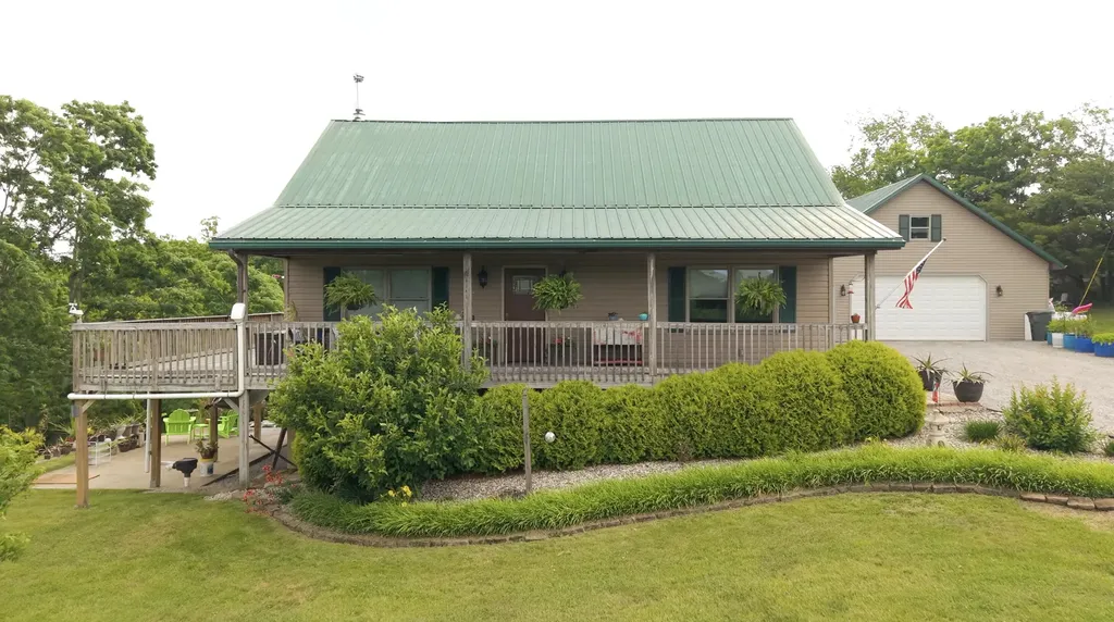 10938 Rich-lan Road Sharpsburg KY 40374
