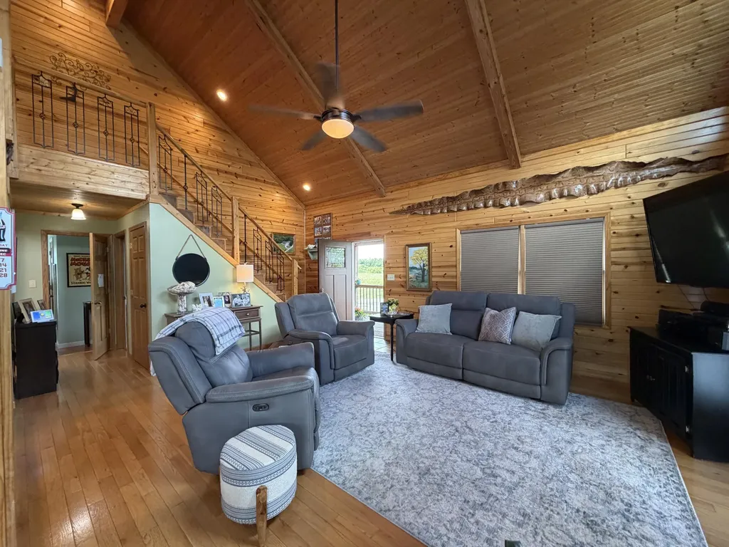 10938 Rich-lan Road Sharpsburg KY 40374
