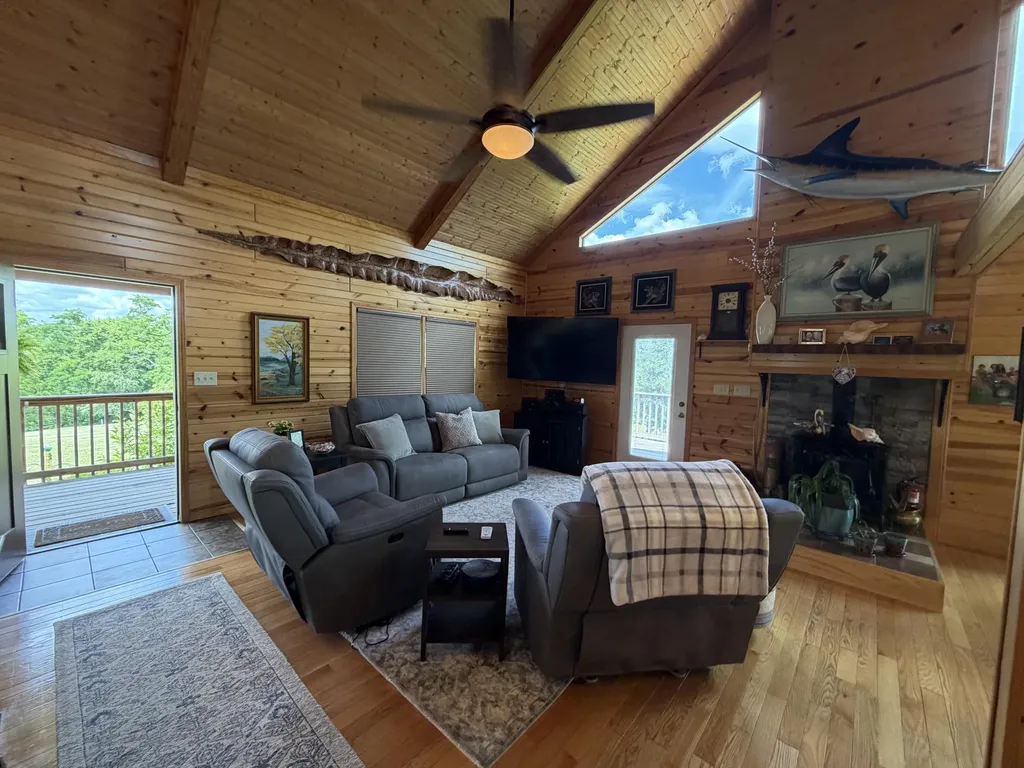 10938 Rich-lan Road Sharpsburg KY 40374