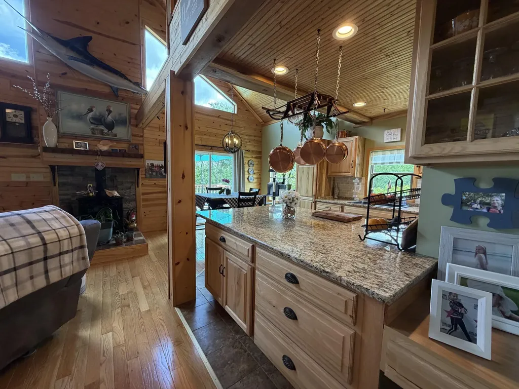 10938 Rich-lan Road Sharpsburg KY 40374