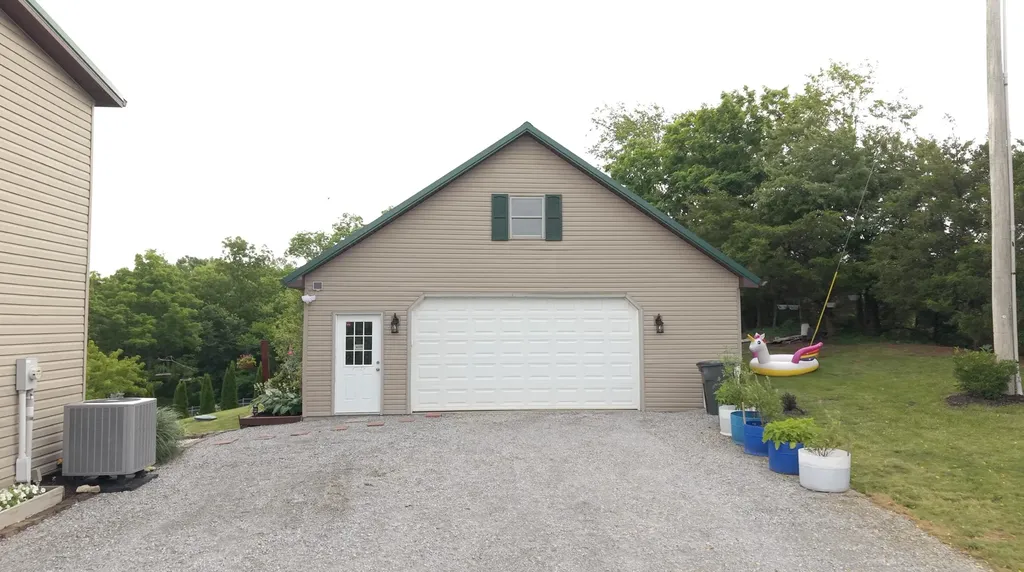 10938 Rich-lan Road Sharpsburg KY 40374