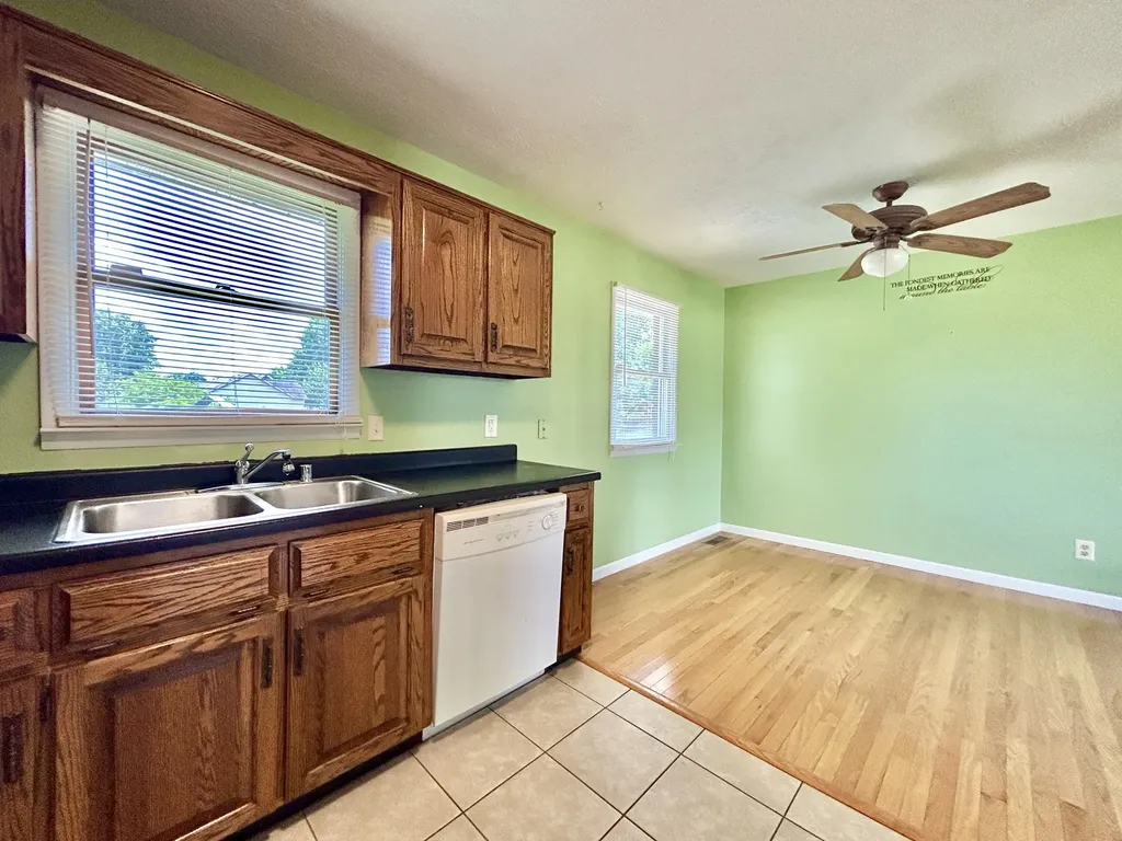 1187 Parkers Mill Road Somerset KY 42501