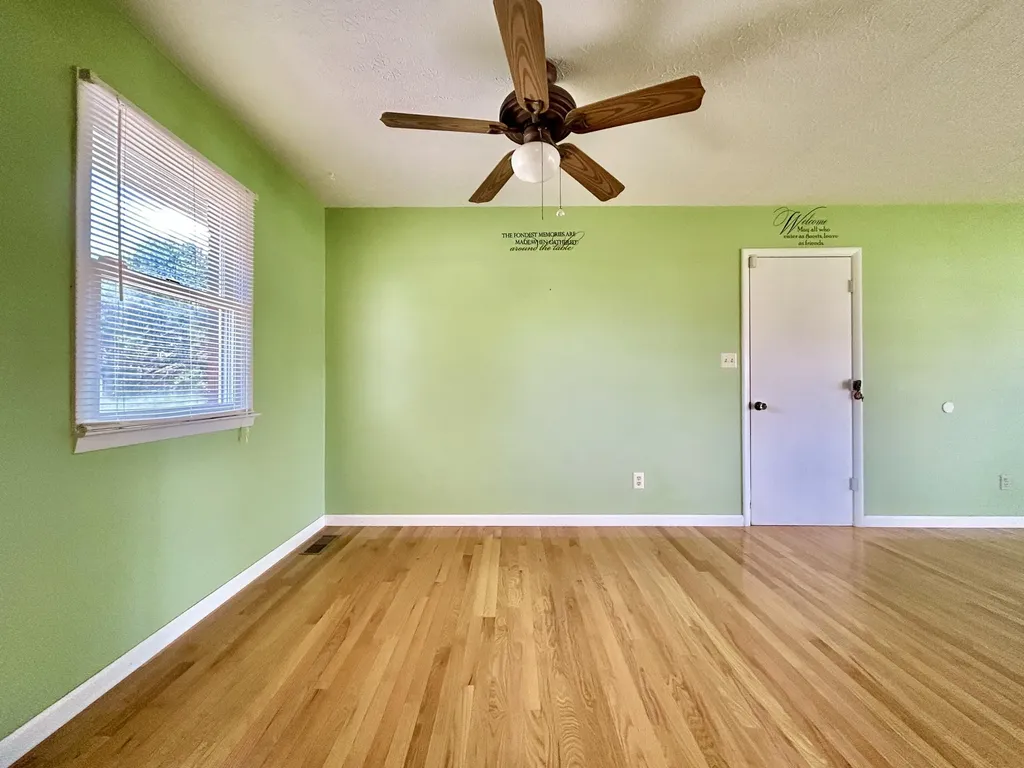 1187 Parkers Mill Road Somerset KY 42501