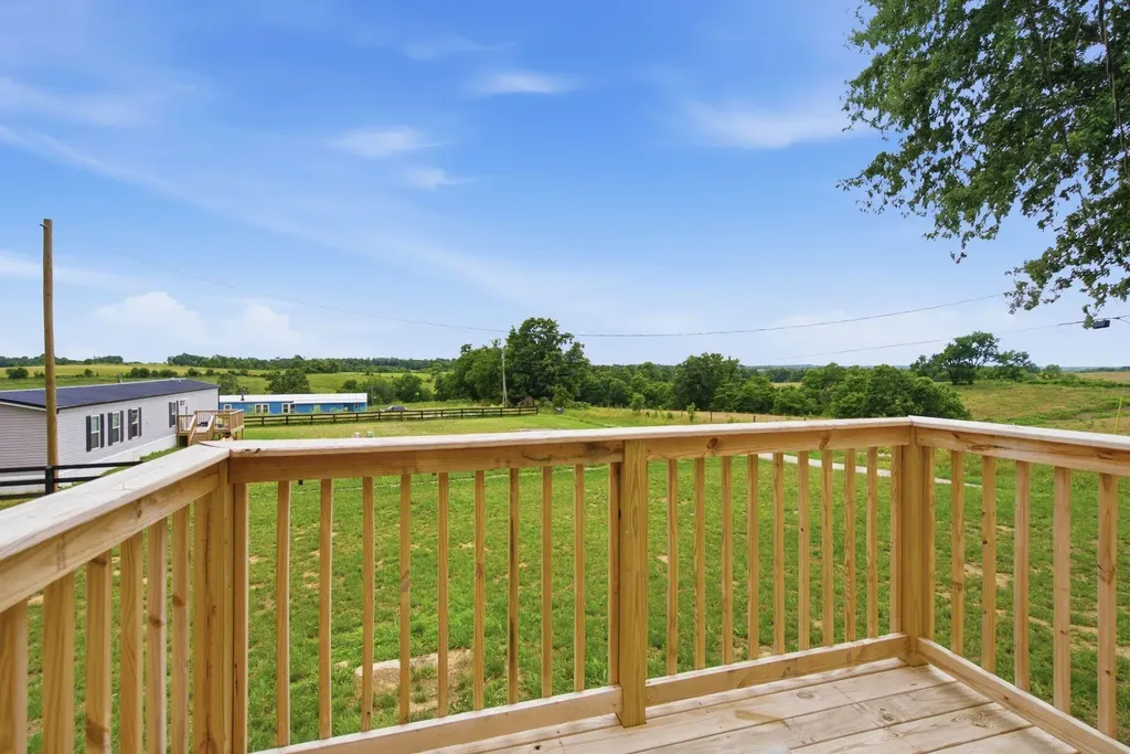 9347 Rich-lan Road Sharpsburg KY 40374