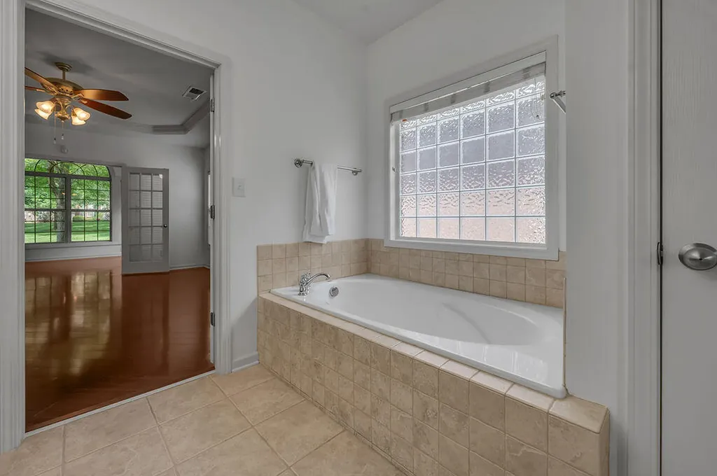 605 Durning Road Lexington KY 40509