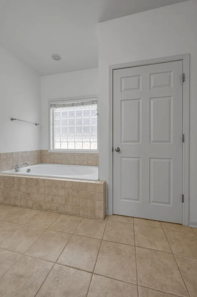 605 Durning Road Lexington KY 40509
