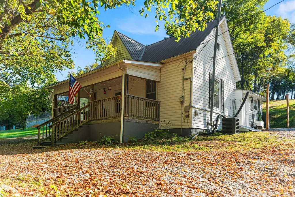 106 Walker Lane Somerset KY 42501