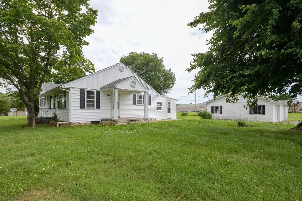 550 Bedford Road Jeffersonville KY 40337