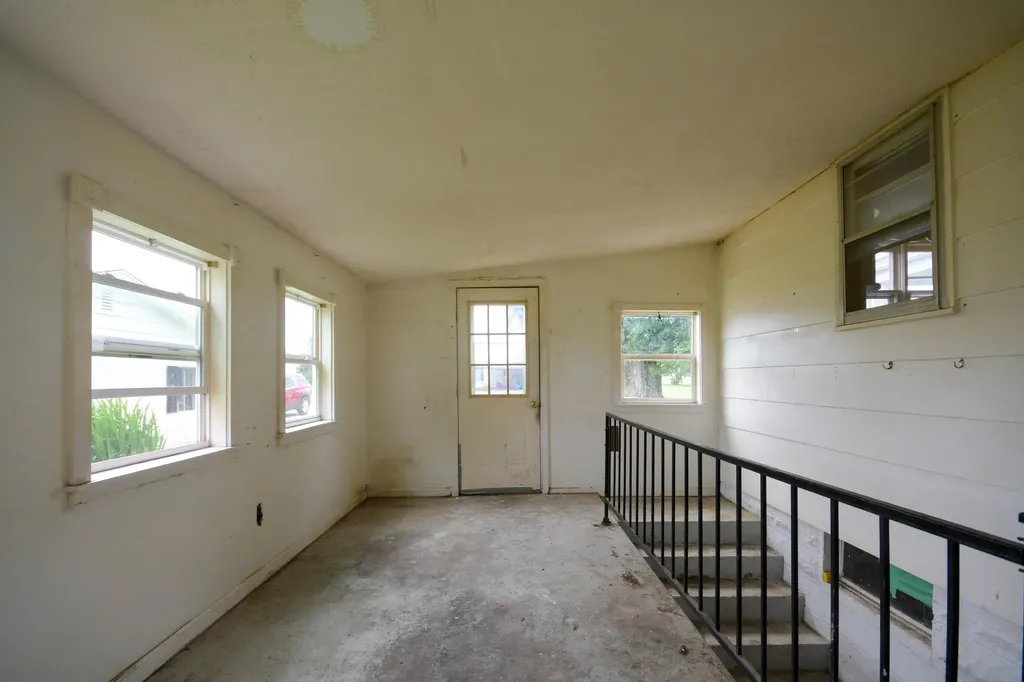 550 Bedford Road Jeffersonville KY 40337