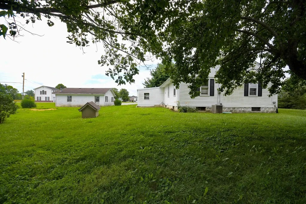 550 Bedford Road Jeffersonville KY 40337