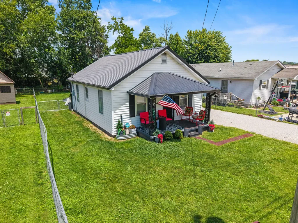 413 N N. Harvey Avenue Somerset KY 42503