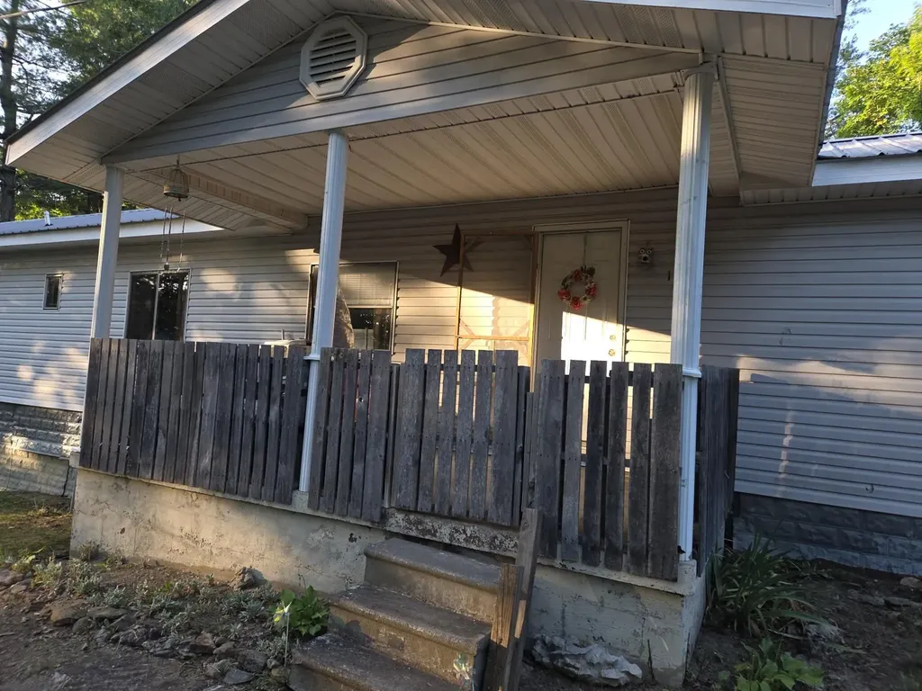 103 Cox Road Irvine KY 40336