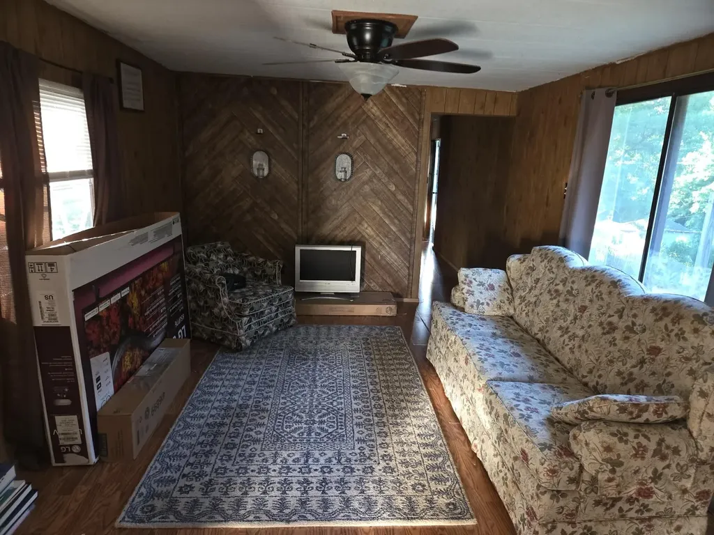 103 Cox Road Irvine KY 40336